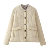 Damen Langarm Rundhalsjacke mit Knöpfen und Taschen – Cremeweiß