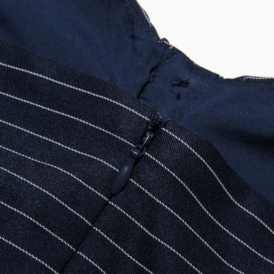 Paula - Rückenfreies Kleid mit fester Taille Weiblich