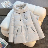 Damen kurze wattierte Kapuzenjacke mit hohem Stehkragen und Kordelzug – Offwhite