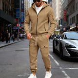 Herren nan sportliches Cargo-Jogging-Set mit Kapuzenjacke, durchgehendem Reißverschluss und funktionalen Mehrzwecktaschen Drune – Kamel