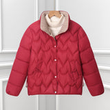 Damen kurze Steppjacke mit Bogensteppung und Druckknopfblende – Rot
