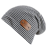Damen Beanie-Mütze mit Streifenmuster – Schwarz