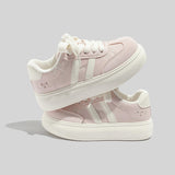 Damen Trendige Schnürbare Wildleder Sneaker Mit Roten Schnürsenkeln – Rosa