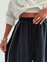 Damen Weit Geschnittene Sporthose – Lockerer Schnitt Mit Seitentaschen – Schwarz