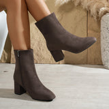 Damen Stiefeletten mit Blockabsatz und Reißverschluss – Dunkelbraun