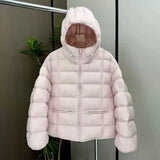 Damen kurz geschnittene Thermo-Steppjacke mit Kapuze und Reißverschlusstaschen – Rosa