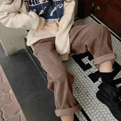 Gemütliche Damen Cordhose mit hoher Taille