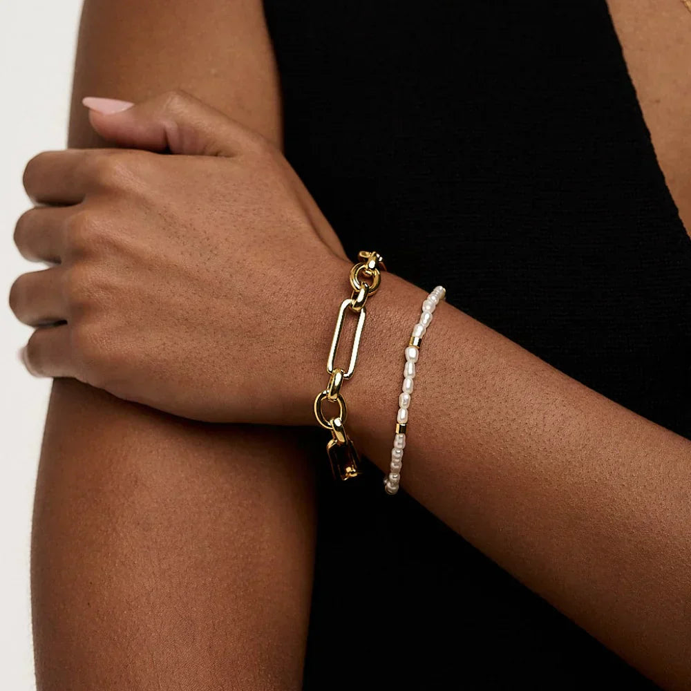Gold Link T-Bar Bracelet