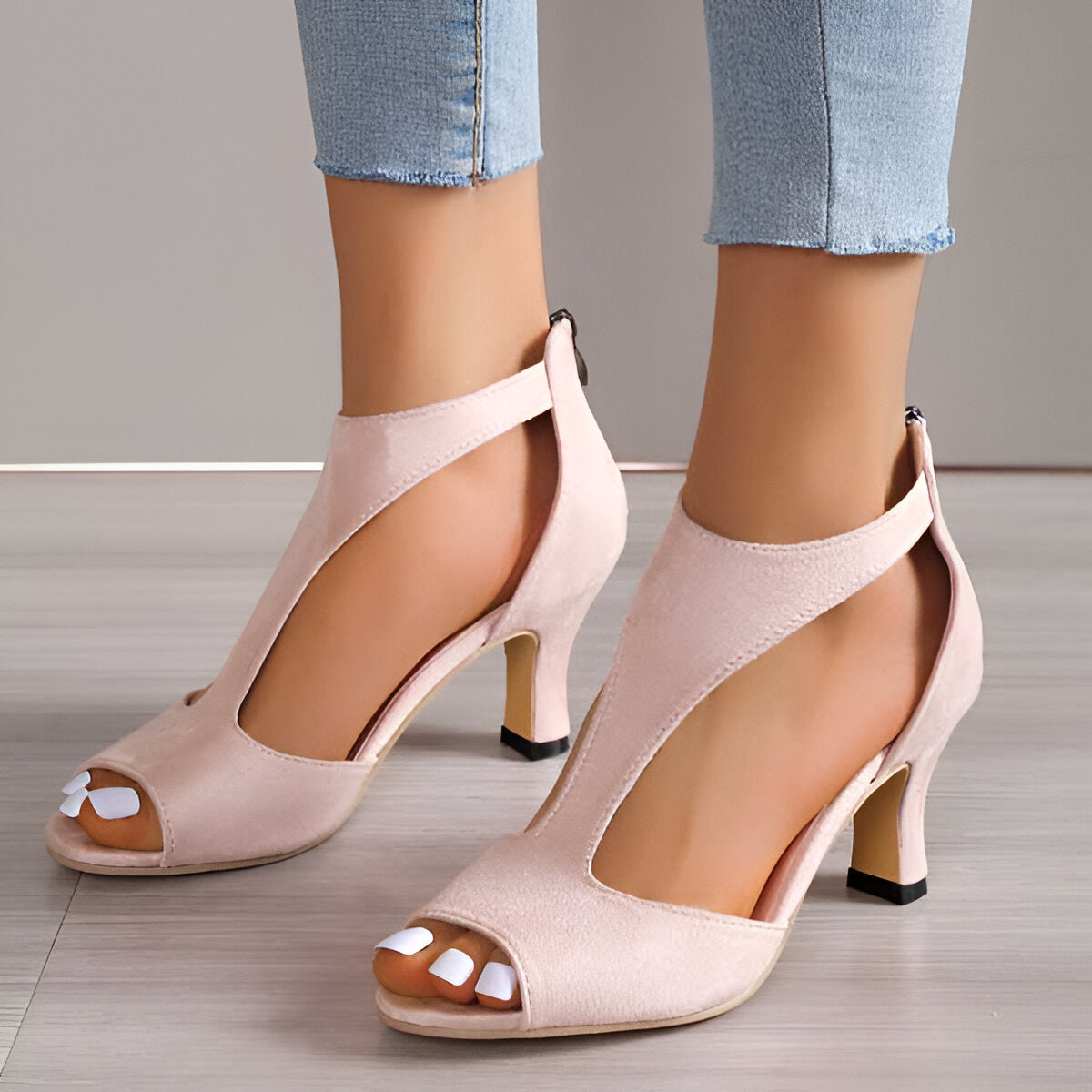 **Karin™ – Orthopädische Sandalen mit Absatz**