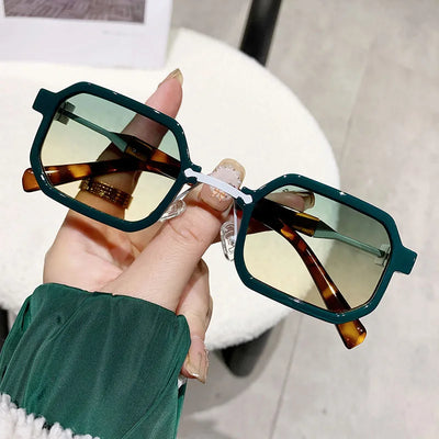 VALE | DELIA – Sunglasses