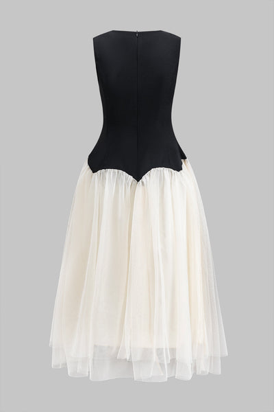 Vera - Ärmelloses Midikleid mit Reißverschluss und Rüschen