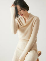 Laura | Damen Eleganter Wickelpullover Mit Überkreuztem Design – Beige