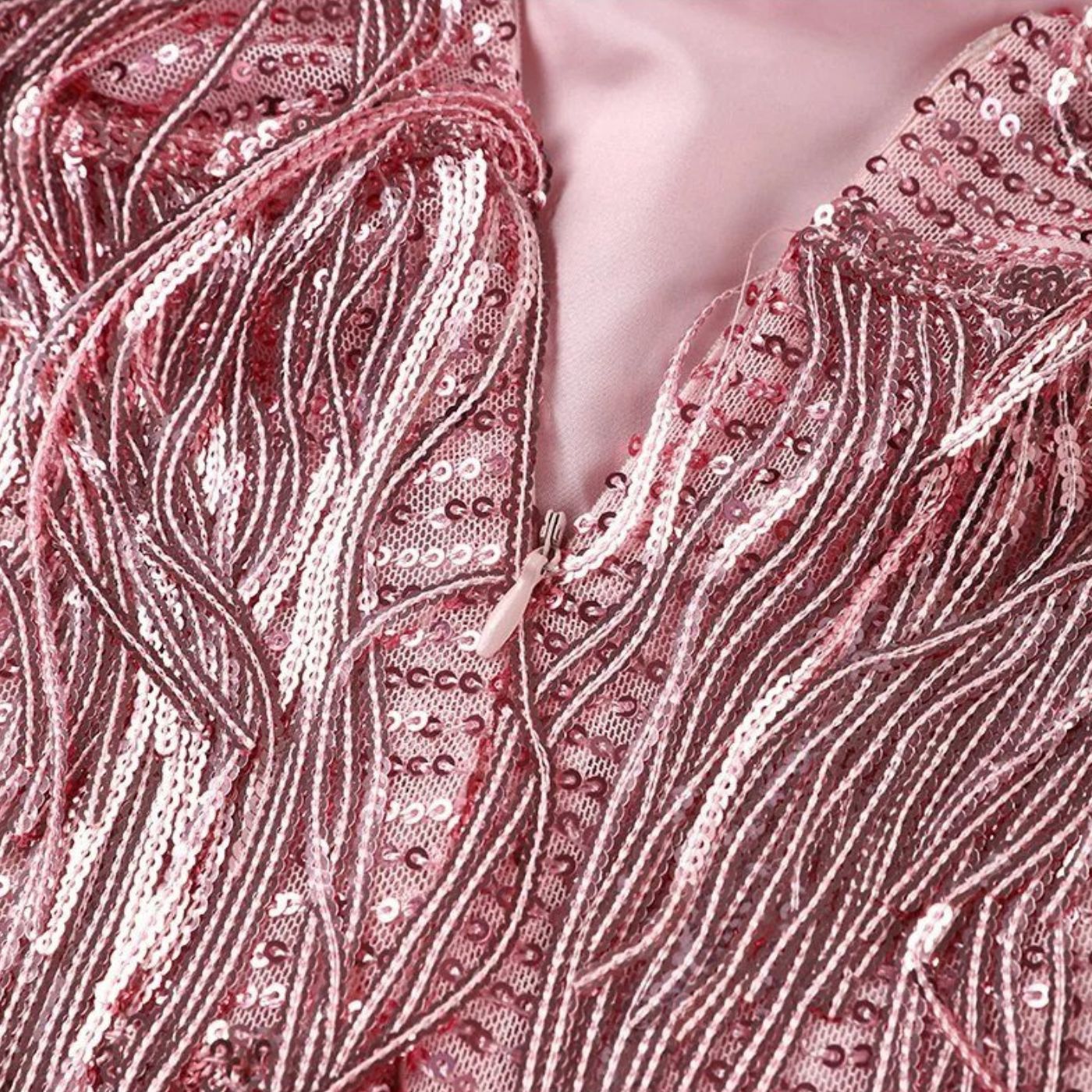 Samba – Luxuriöses Mini-Kleid mit Federn