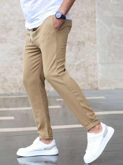 Slim-Fit Stretch Freizeithose für Herren