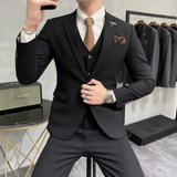 Slim-Fit Dreiteiler Herrenanzug | Markante Silhouette & Souveräner Auftritt – Schwarz