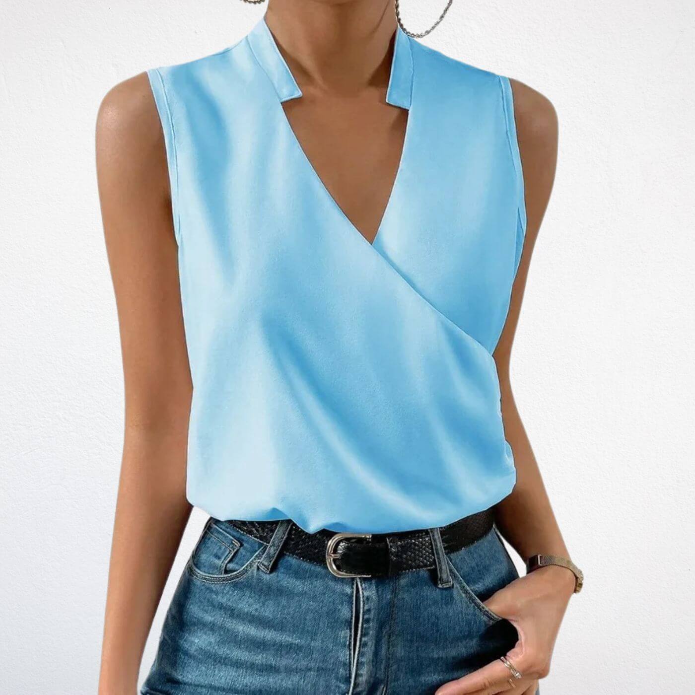 Tina – Ärmellose Bluse mit V-Ausschnitt