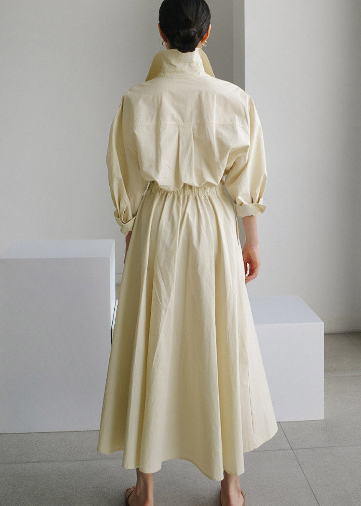 Hannelore - Elegantes Damenkleid aus Baumwolle mit Peter-Pan-Kragen und Taschen