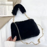 Elisa | Stilvolle Damen Schultertasche aus Plüsch – Schwarz