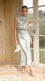 Elisa | Damen Elegantes Midi-Kleid mit Neckholder und Drapiertem Ausschnitt – Salbeigrün