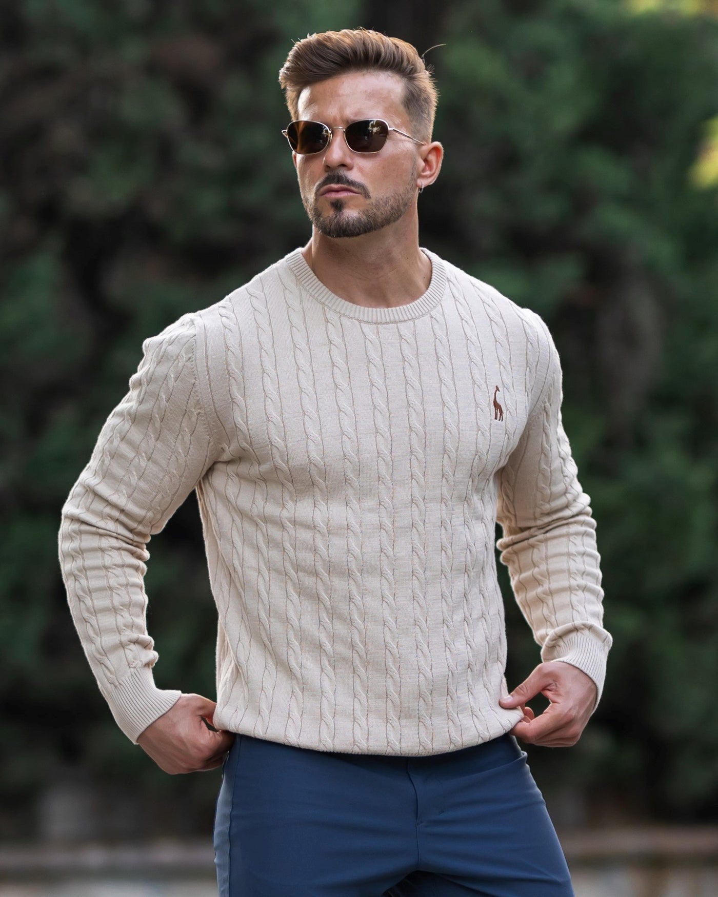 Zopfmuster Pullover für stilvolle Herren
