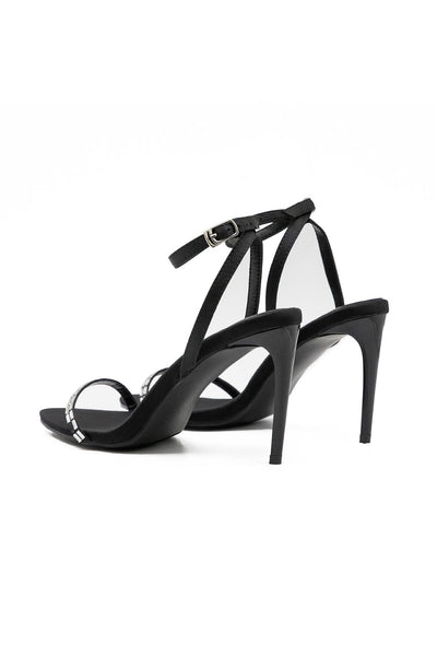 Talons aiguilles ornés de cristaux