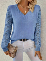 Emily | Eleganter Damen V-Ausschnitt Strickpullover Mit Lochmuster-Ärmeln – Hellblau