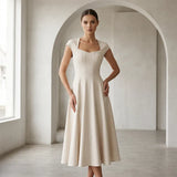 Ysolenne - Midikleid mit weichem Griff und quadratischem Ausschnitt – Aprikose