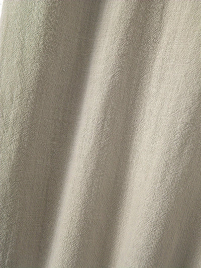 Nerida – Modische Bluse Mit V-Ausschnitt Und Kurzen Ärmeln