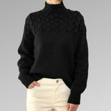 Almonde | Damen Zopfmuster Strickpullover mit Rollkragen – Schwarz