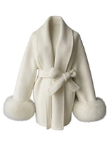 ARCTIC GRACE – ELEGANTER WOLLMANTEL FÜR DAMEN – Weiß