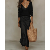 Aurelia | Damen Langarm Maxikleid mit Pullover und Satin Rock – Schwarz