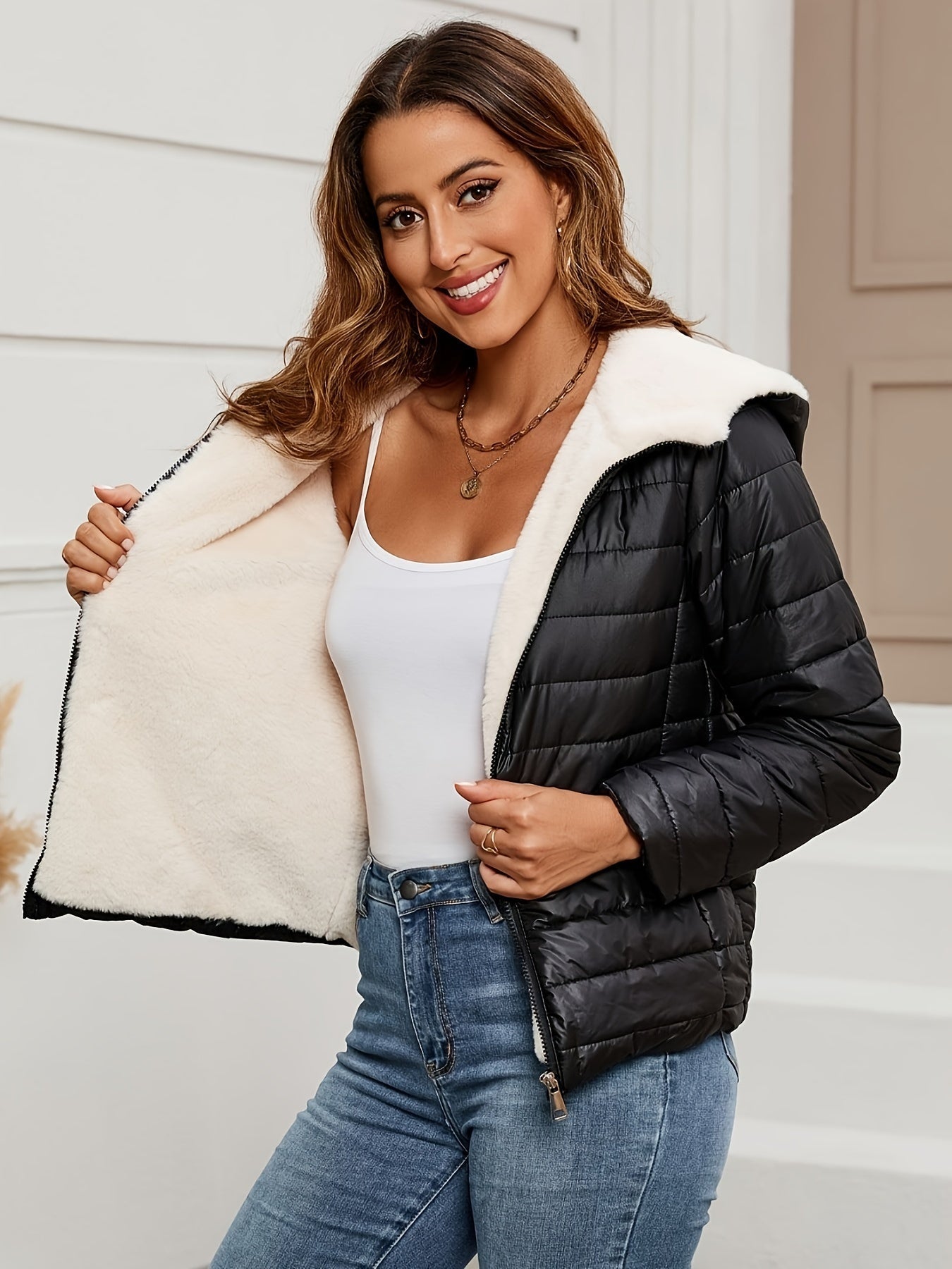 Lässige warme Wolljacke mit Kapuze und Polsterung für Damen |  Ideal für den Winter