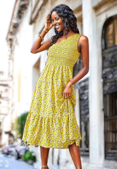 Naomi - Schulterfreies Kleid mit Falten