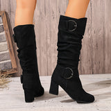 Camille | Moderne kniehohe Stiefel mit Blockabsatz und Schnallendetails – Grau