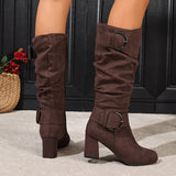 Camille | Moderne kniehohe Stiefel mit Blockabsatz und Schnallendetails – Beige