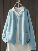 Borghild | Damen Strickjacke Relaxed Fit mit Knöpfen – Blau