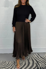 Jette | Damen Strickkleid Midi mit Plisseerock – Dunkelbraun