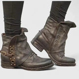 Brunhild | Damen Stiefelette Vintage Nieten Blockabsatz – Braun