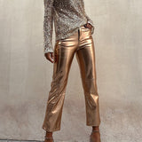 Gerade Damenhose aus metallischem Kunstleder – Gold