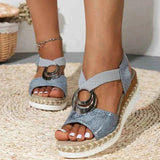 Calista – Keilsandalen mit Flechtdetail und Zierschnalle – Blau