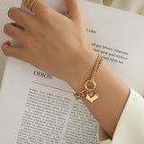 Carmen – Goldenes Herzarmband – Gold