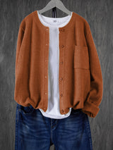 Eugenia | Damen Rundhals-Cardigan mit Knöpfen und Tasche – Hellbraun
