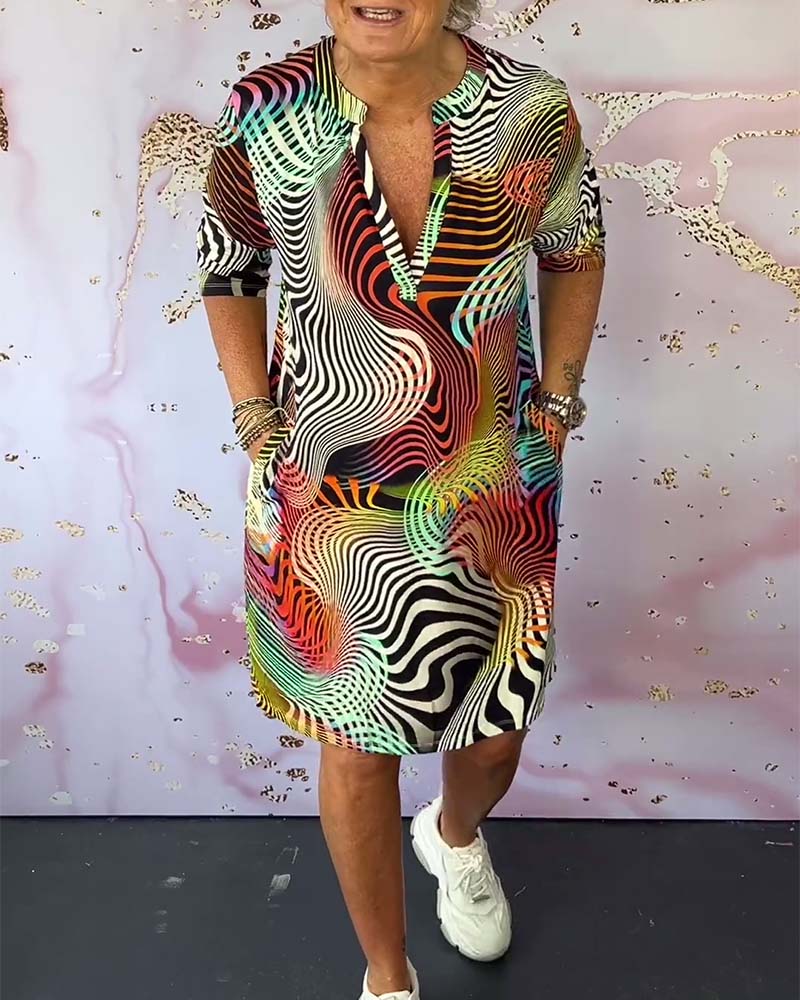 Diane – Buntes Kleid Mit V-Ausschnitt