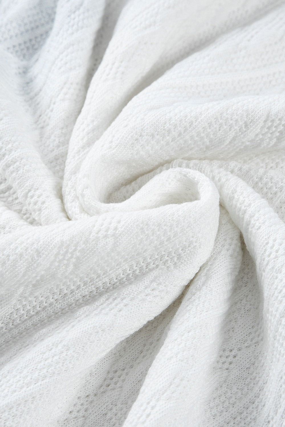 Ina® | Texturiertes T-Shirt mit Farbblock und lässiger Passform