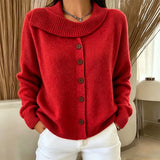 Elowette - Strickjacke mit breitem Kragen und Knopfverschluss – Rot