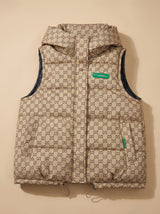 Marlene | Damen Gesteppter Kapuzen-Bodywarmer mit Allover-Print – Khaki