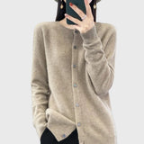 Charlotte | Damen Merino Cardigan Knopfleiste Rundhals – Braun