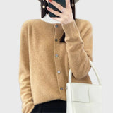 Charlotte | Damen Merino Cardigan Knopfleiste Rundhals – Kamel