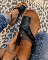 Damen Offene Slide-Sandalen mit Doppelriemen und Schnallendetails – Schwarz