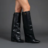 Nora | Damen Overknee Stiefel Mit Schnalle Spitzer Blockabsatz Wildleder – Schwarz